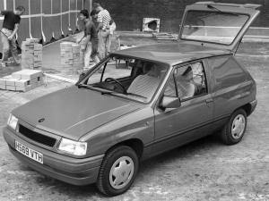 1990 Vauxhall Novavan